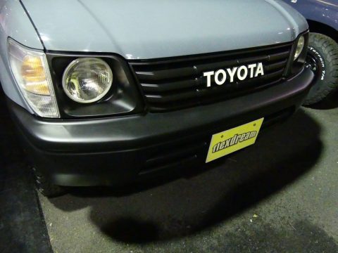 95プラドFD-classic丸目換装NEWペイント：アンヴィルグレー後期モデル　TOYOTA文字カスタムグリル